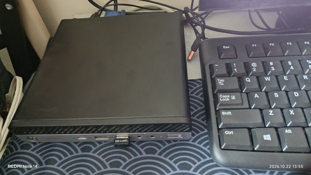 mini pc (Category: Desktops) located in San Fernando. Submitted by cleverstar.87ddb1 (Listing ID 1469628927, Image 2). Description: HP Prodesk -Intel i5 core 9500T - 16gb ram - 256gb ssd rom - mouse; keyboard - charger -15" acer monitor -os win11; ms office rfs upgrade * location pampanga.