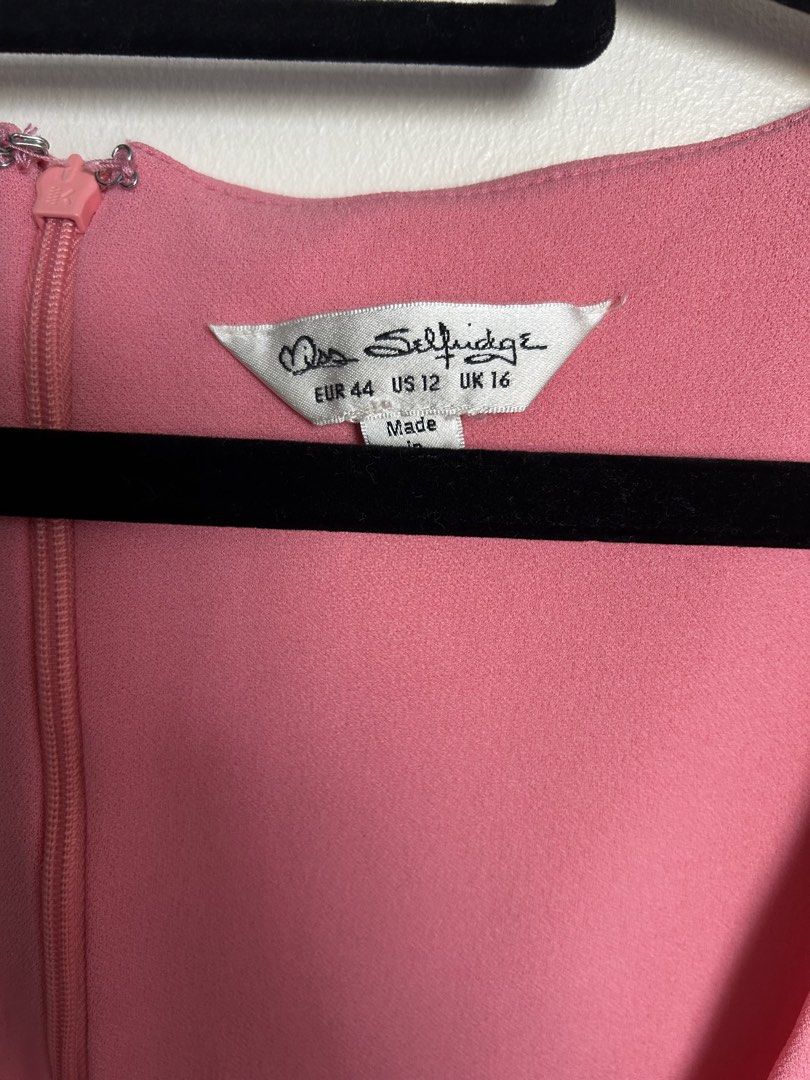 MISS SELFRIDGE (Category: Jumpsuits) located in Manila. Submitted by shaun_diaz (Listing ID 1469684490, Image 2). Description: .