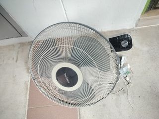 (Category: ) located in . Submitted by sbw8198 (Listing ID 1469657291, Image 1). Description: .