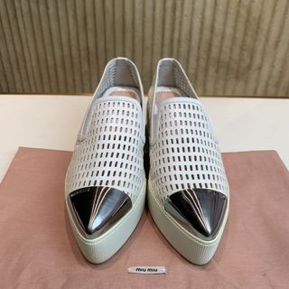 （分類：）位於 。 由 99_vintage 提交（商品編號 1469649930，圖片 1）。簡介： 。