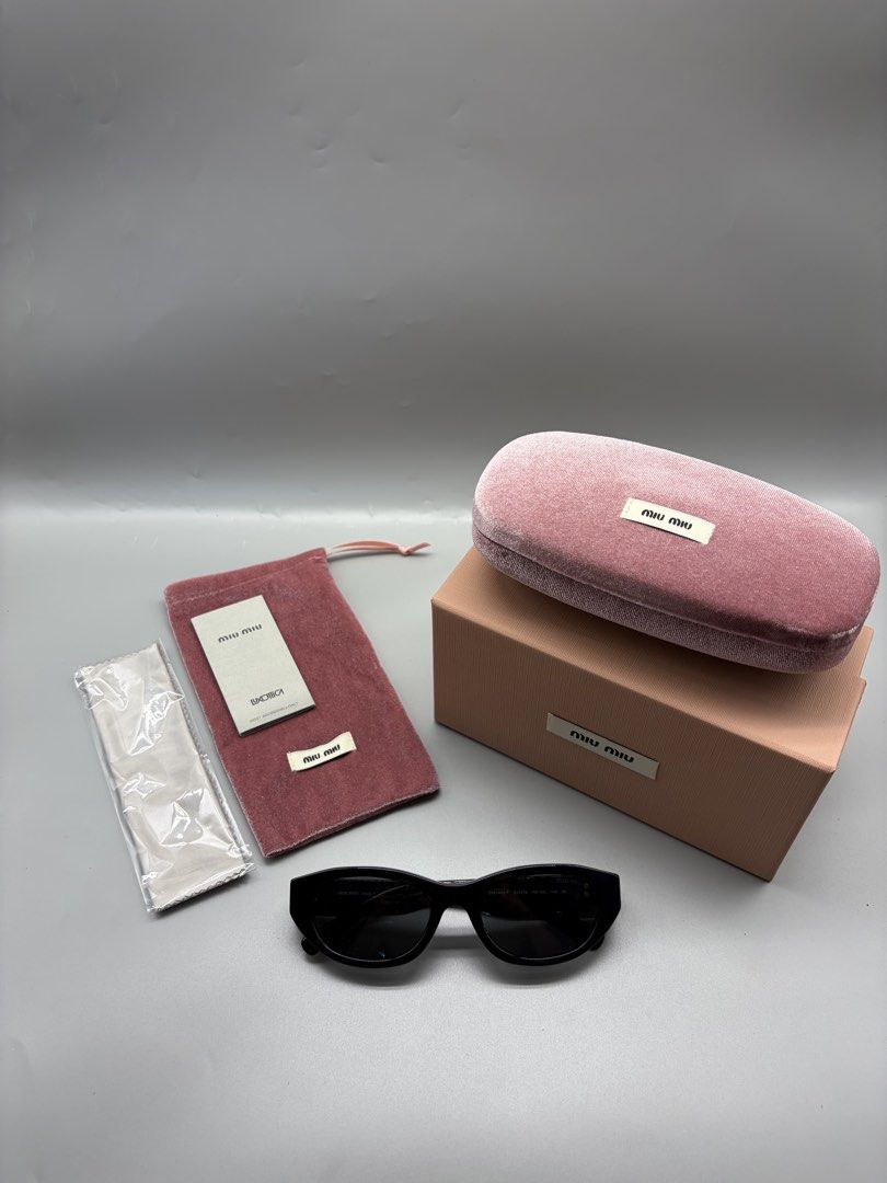 MiuMiu SMUA03S Sunglasses (Black) (Category: Sunglasses & Eyewear) located in Bacoor. Submitted by thegentleluxe (Listing ID 1469640349, Image 1). Description: MiuMiu SMUA03S Sunglasses (Black) Complete with Inclusions Paper Bag, Box, Soft Case, Cloth, Pouch, Booklet, Dummy Authenticity Card Pre-Order/On Hand 3795php only! (Shipping fee excluded) Follow our Page FB: Eye Dripz IG: eye_dripzph .