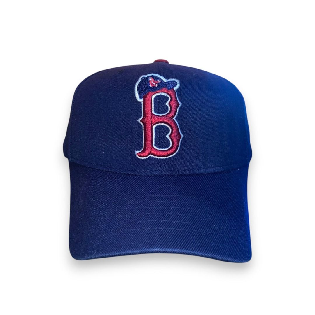 MLB BOSTON RED SOX (Category: Caps & Hats) located in Quezon. Submitted by ejay.thrift.clothes (Listing ID 1469599529, Image 2). Description: FREE SHIPPING XS - S NO ISSUE COLOR RATE: 10/10 AS NEW CONDITION FRESHLY WASHED READY TO WEAR # 631.