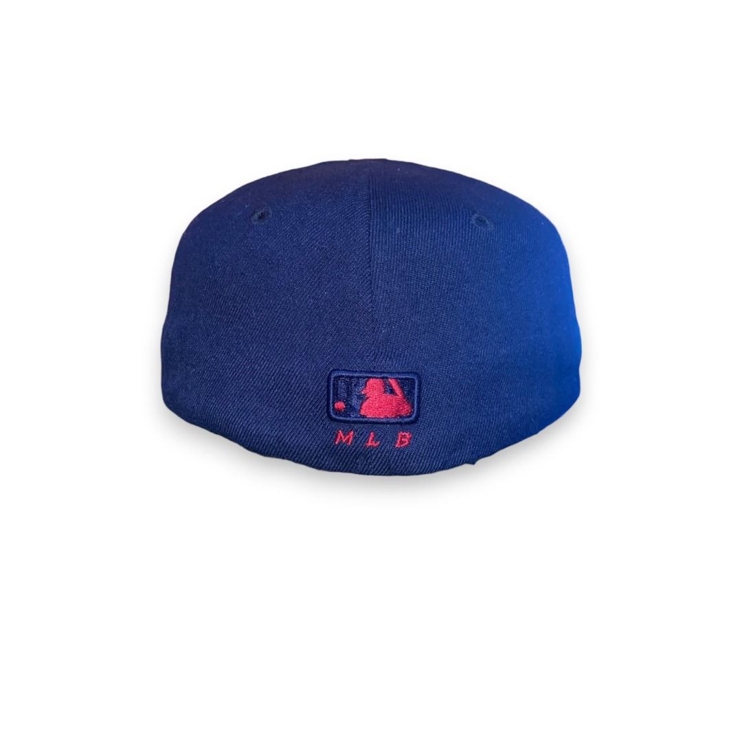 MLB BOSTON RED SOX (Category: Caps & Hats) located in Quezon. Submitted by ejay.thrift.clothes (Listing ID 1469599529, Image 3). Description: FREE SHIPPING XS - S NO ISSUE COLOR RATE: 10/10 AS NEW CONDITION FRESHLY WASHED READY TO WEAR # 631.