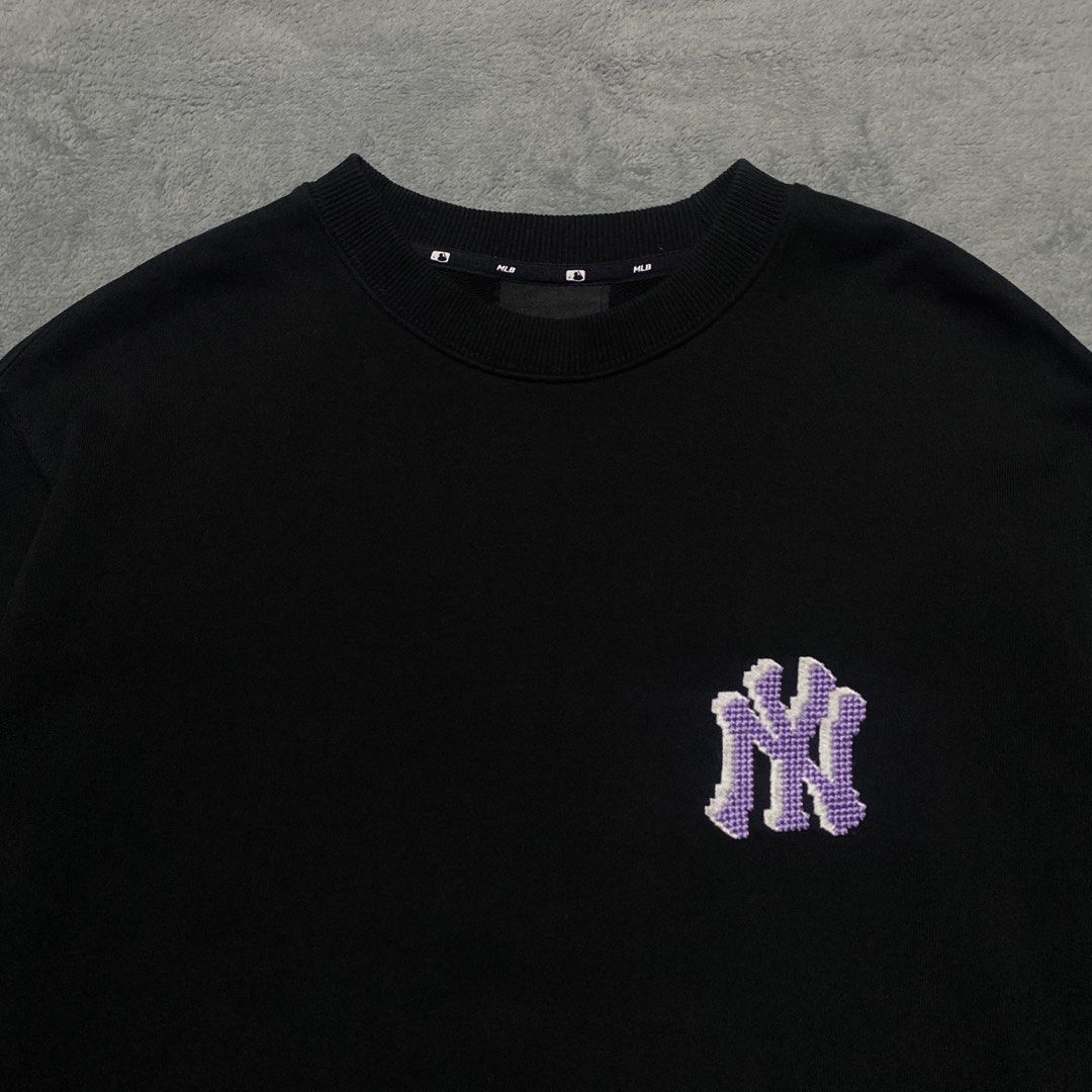 MLB NY Yankees Sweater (Category: Hoodies) located in Cavite. Submitted by kali_galleria (Listing ID 1469692039, Image 3). Description: Available 🏷️ MLB NY Yankees Sweater Must have piece 💎 • Like-New Condition: 9.9 • Color rate: 9.9 • Width: 21 • Length: 27 • Best Fit: M-L • Issue: 🏷️600 + SF “Thrift with your fingertip👆🏼”.