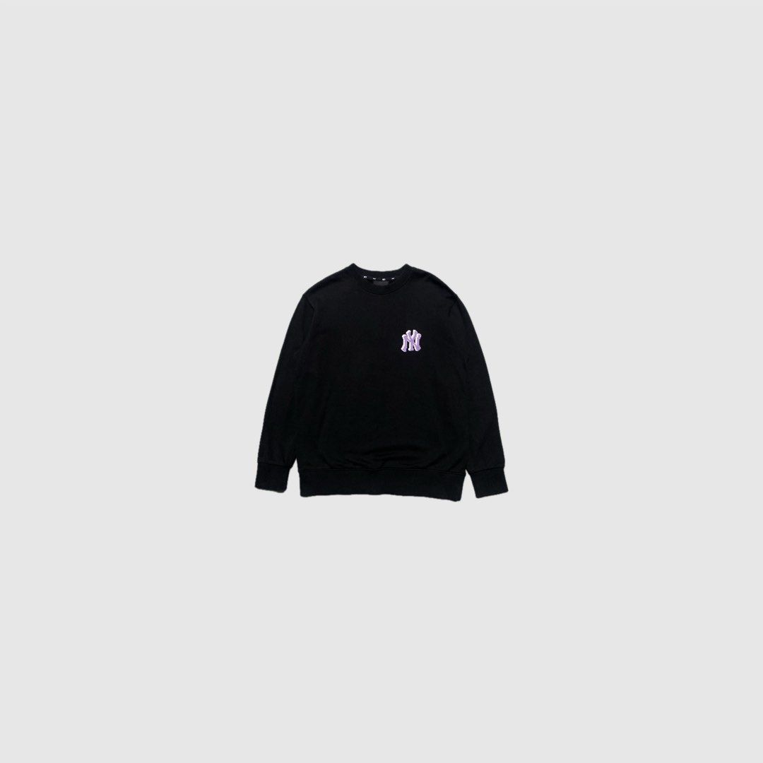 MLB NY Yankees Sweater (Category: Hoodies) located in Cavite. Submitted by kali_galleria (Listing ID 1469692039, Image 1). Description: Available 🏷️ MLB NY Yankees Sweater Must have piece 💎 • Like-New Condition: 9.9 • Color rate: 9.9 • Width: 21 • Length: 27 • Best Fit: M-L • Issue: 🏷️600 + SF “Thrift with your fingertip👆🏼”.