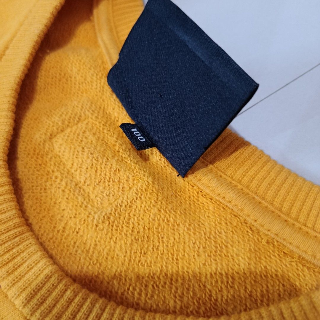 MLB red sox sweater (Category: Coats, Jackets and Outerwear) located in Kiblawan. Submitted by joey012602 (Listing ID 1469589317, Image 3). Description: MLB RED SOX SWEATER TWO WAY COLOR❗VERY EXCELLENT SIZE LARGE DAVAO DEL SUR LOCATION SHIP VIA J&T FACEBOOK JO EY PUCONG VISIT FOR LEGIT CHECKING.