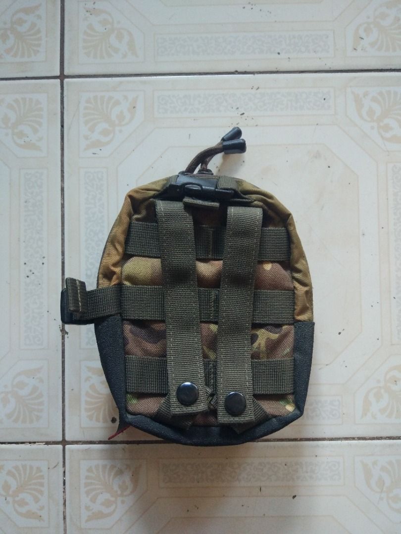 Mobus EDC Pouch (Category: Belt bags, Clutches and Pouches) located in Pasay City. Submitted by denimdude.ph (Listing ID 1469653752, Image 2). Description: .