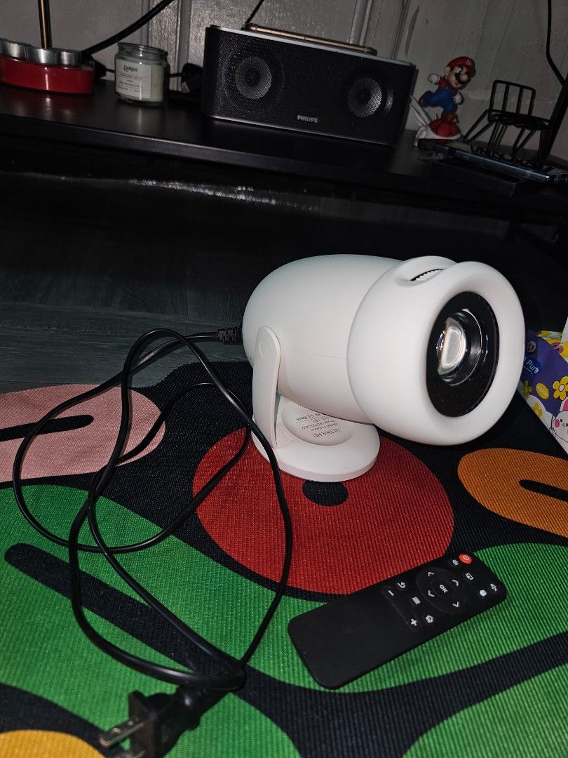 Modofo Y400 Ultra HD Projector (Category: Projectors) located in Manila. Submitted by khel.trinidad (Listing ID 1469671172, Image 3). Description: MODOFO Model: Y400 Operating System: Android 12 (as advertised) Video Support: Up to 4K video decoding (not necessarily native 4K) Connectivity: Dual-band Wi-Fi 2.4GHz/5GHz, Wi-Fi 6 (advertised) Bluetooth: BT 5.0 (advertised) Projection Angle: Adjustable stand for flexible viewing Focus: Manual focus K
