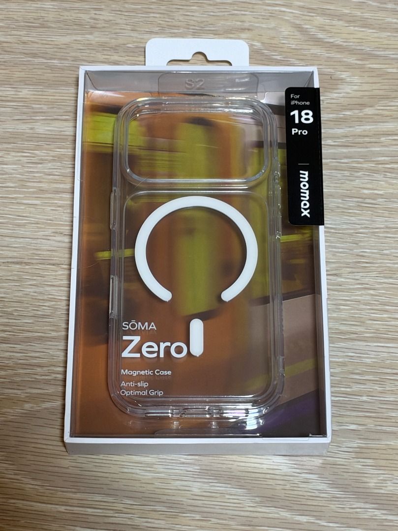 Momax Magnetic Case and Lens Protector (Category: Cases & Sleeves) located in Muntinlupa City. Submitted by n_pen (Listing ID 1469627784, Image 2). Description: Brand new Momax Magnetic Case and Lens Protector. Originally at P990 and P690, respectively..