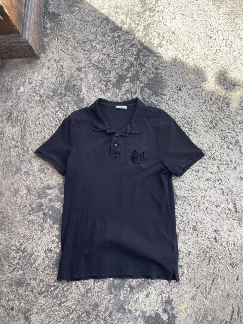 Moncler chest logo polo shirt (Category: Luxury Apparel) located in Alegria. Submitted by deniseeee.21 (Listing ID 1469606073, Image 1). Description: Size small 20x26 authentic used condition.