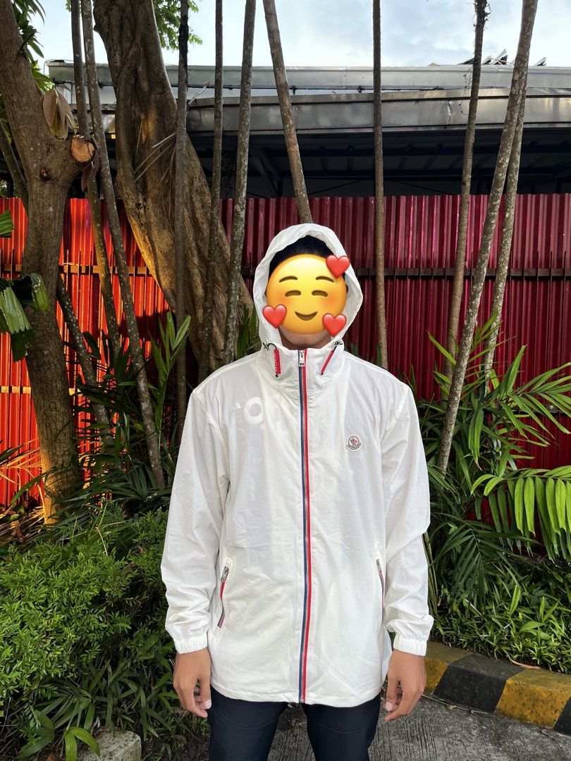 MONCLER WINDBREAKER ROOSTER LOGO BACKHIT EMBROID (Category: Coats, Jackets and Outerwear) located in Santa Cruz. Submitted by thriftgane0.2 (Listing ID 1469663898, Image 1). Description: BRAND NEW WITH HANG TAG M TO LARGE FITTING.
