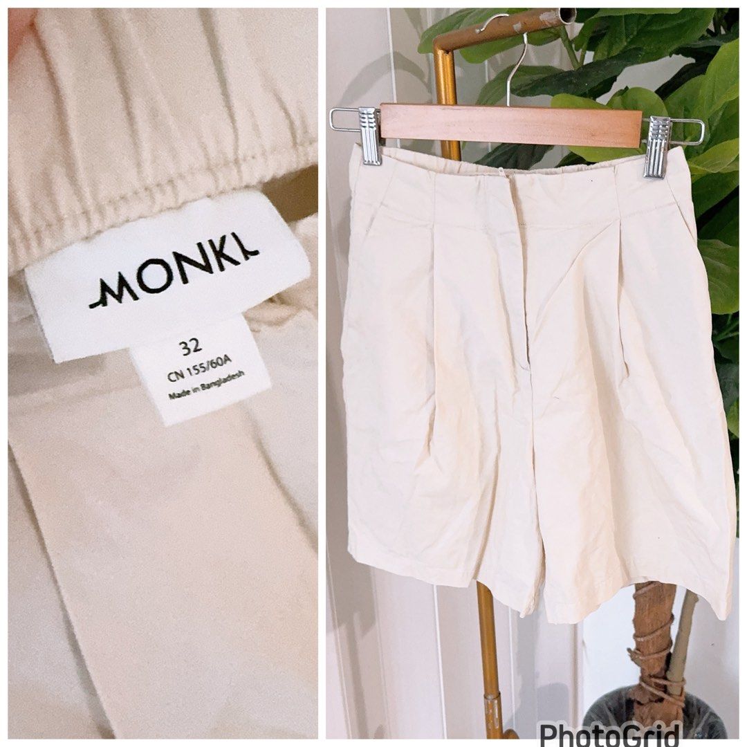 Monki Bermuda Short (Category: Shorts) located in Cabanatuan. Submitted by boutiquelouise (Listing ID 1469647624, Image 1). Description: .