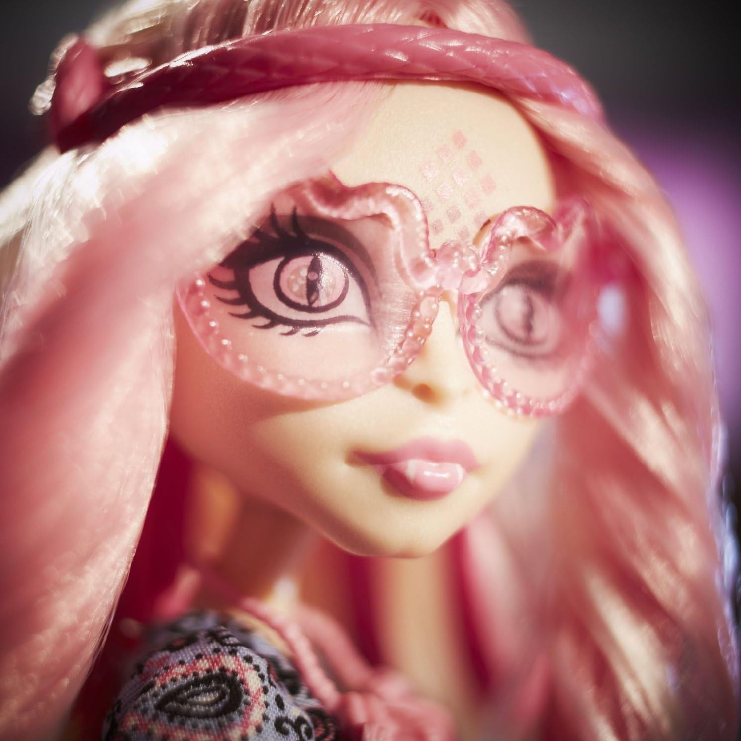 Monster High Frights, Camera, Action! Viperine Gorgon Doll, Toys ...