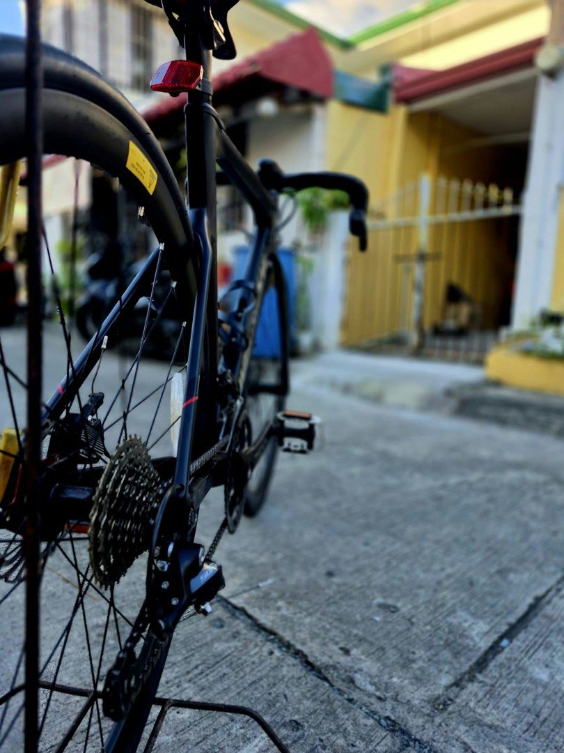 Mountainpeak Rexton 3000 (Category: Bicycles) located in Bacoor. Submitted by dhaniiigurl (Listing ID 1469603286, Image 2). Description: T700 carbon fiber Shimana SORA SHIFTER CST RECOURSE TIRE AEROIC CARBON FIBER RIM FUN ONE DISK BREAK OUNCE CARBON FIBER CRANK message for negotiation.