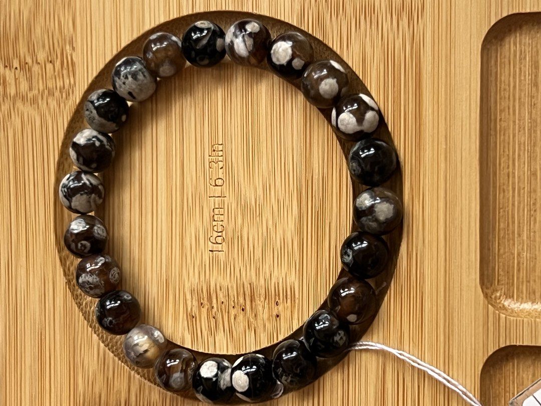 Natural Orca Agate Beaded Bracelet (Category: Bracelets) located in Quezon City. Submitted by ohmystones_088 (Listing ID 1469636346, Image 3). Description: 100% Authentic / Natural Stone Bead Size: 8mm Wrist Size: 16cm Mode of payment: G-cash, PayMaya, BPI, BDO ✨️All crystals or gemstones are cleansed and energized before shipping.✨️ Please note: 💕As gemstones are natural, there may be variations in color, grain, shape, etc. These add character 