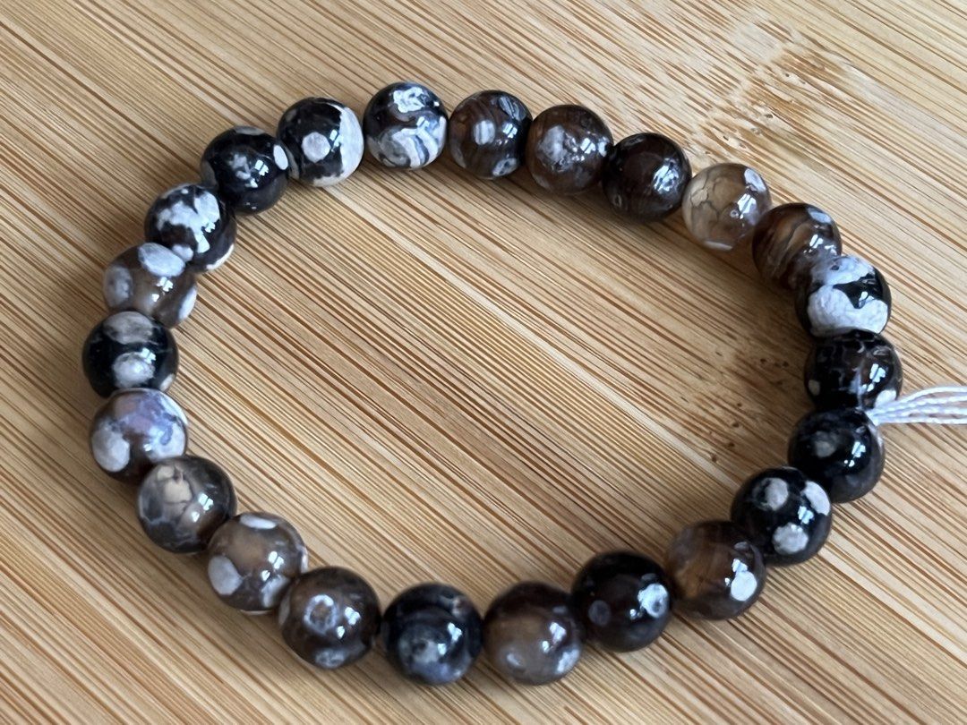 Natural Orca Agate Beaded Bracelet (Category: Bracelets) located in Quezon City. Submitted by ohmystones_088 (Listing ID 1469636346, Image 2). Description: 100% Authentic / Natural Stone Bead Size: 8mm Wrist Size: 16cm Mode of payment: G-cash, PayMaya, BPI, BDO ✨️All crystals or gemstones are cleansed and energized before shipping.✨️ Please note: 💕As gemstones are natural, there may be variations in color, grain, shape, etc. These add character 
