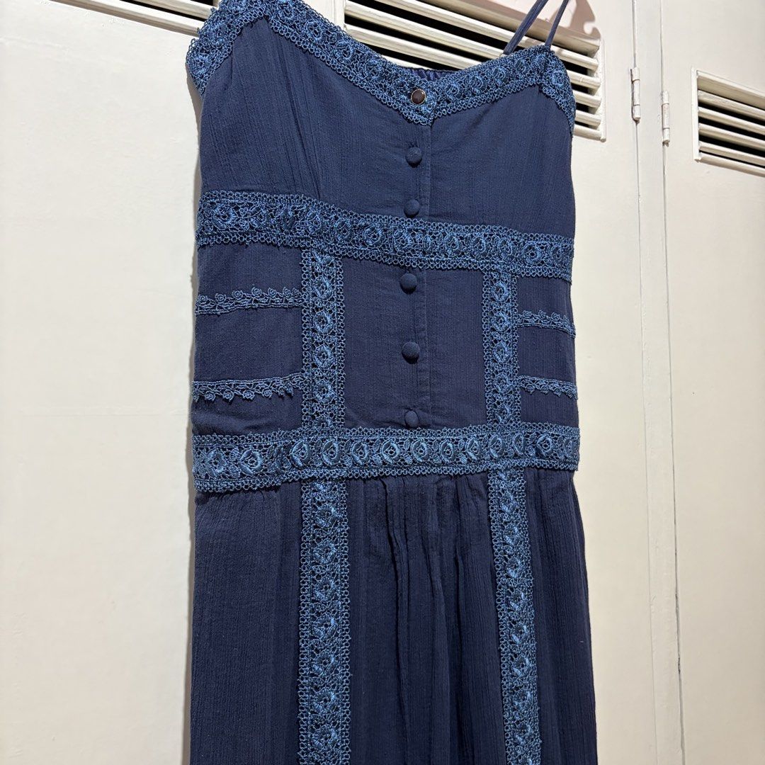 Navy Maxi Dress with Appliqué (Category: Dresses) located in Quezon City. Submitted by tflquezoncity (Listing ID 1469739513, Image 3). Description: ❤️ Rojita Japan ❤️ S-M ❤️ Pretty navy maxi dress with intricate appliqué detailing ❤️ Comfortable fabric with an inner polyester lining ❤️ Adjustable shoulder straps and front button-down closure ❤️ Well-maintained and ready to wear for casual outings or sunny days.