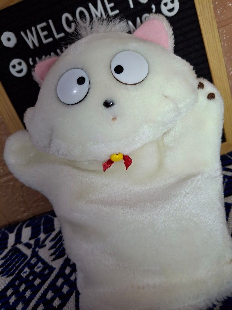Neko Cat Hand Puppet Plush Toy (Category: Plushies & Soft Toys) located in Bulacan. Submitted by kawaii_items_stuffed_toys (Listing ID 1469746823, Image 2). Description: Pre-Loved From japan box Flaws (Faded Etiketa) Neko Cat Hand Puppet Height 9½inches/24cm Just message me if you ever want to see more pictures of the item, I'm more than glad to assist you. 📌Location: San Jose Del Monte Bulacan, Philippines 🛵Shipping: Flash/Lalamove 💰Payment T