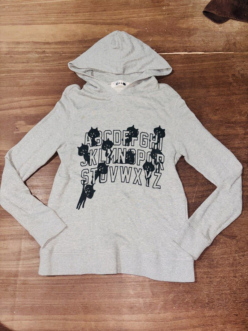 Ne-Net “Nya” Pullover Hoodie (Category: Coats, Jackets and Outerwear) located in Manila. Submitted by erxm.thrift (Listing ID 1469718685, Image 1). Description: .