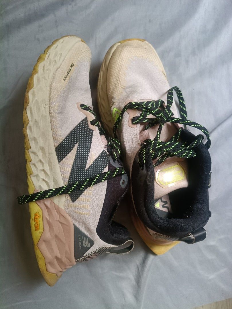 New Balance Sneakers Running Walking Training (Category: Sneakers) located in Quezon City. Submitted by jeyson888 (Listing ID 1469594099, Image 2). Description: .