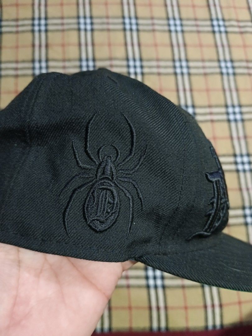 New Era 9FIFTY Snapback Cap Black (Category: Caps & Hats) located in General Santos City (Dadiangas). Submitted by freehorse.5f2a61 (Listing ID 1469628380, Image 2). Description: - Brand: New Era 9FIFTY Snapback - Color: Black with green underbrim - Design: Gothic front embroidery and spider side graphics - Fit: Adjustable snap closure (Medium-Large) - Condition: Brand new with clean interior lining and authentic taping hulma lng kulang mga boss�