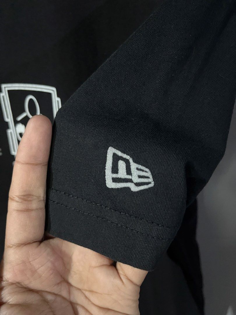 New era graphic shirt (Category: Tshirts & Polo Shirts ) located in San Mateo. Submitted by street_rev (Listing ID 1469691552, Image 3). Description: 27 x 20.