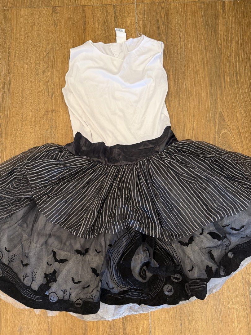 NIGHTMARE BEFORE CHRISTMAS (Category: Babies & Kids Fashion) located in Quezon City. Submitted by ricanydera (Listing ID 1469659786, Image 3). Description: DISNEY SALLY 9/10Y 580 JACK DRESS 12/14Y.