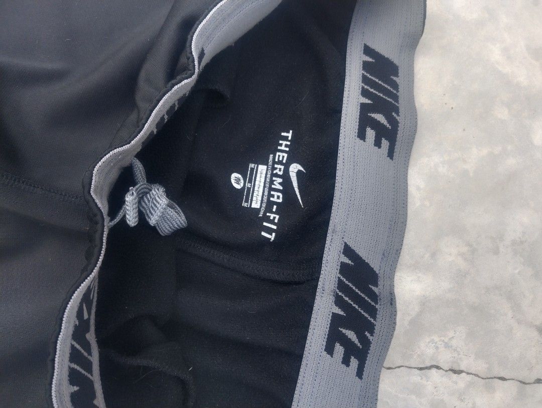 Nike (Category: Jeans) located in Mandaue City. Submitted by thrifted.coo (Listing ID 1469699997, Image 3). Description: .