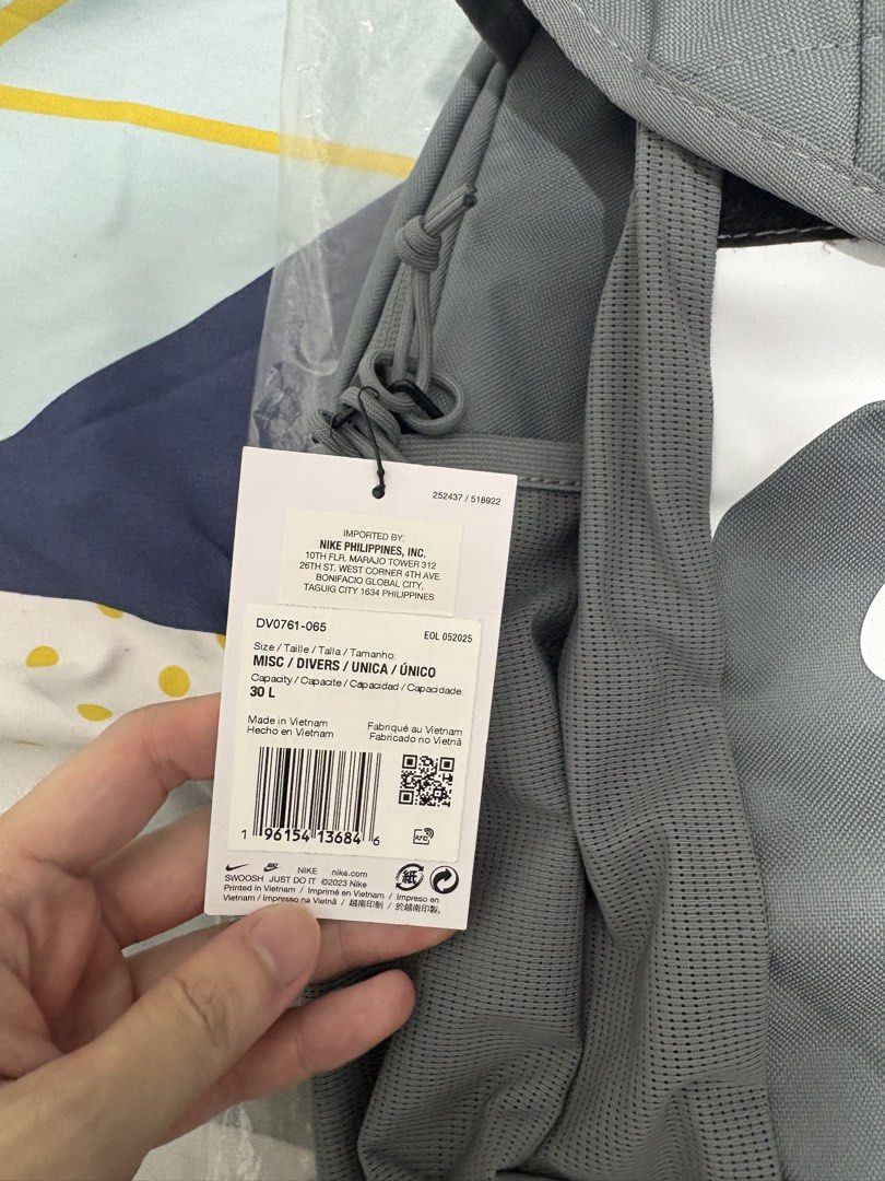 Nike Academy Backpack - Gray 30L (Category: Backpacks) located in San Fernando. Submitted by rlnnl (Listing ID 1469704371, Image 2). Description: Gray color 30Liters Brand new With tag and plastic Authentic.