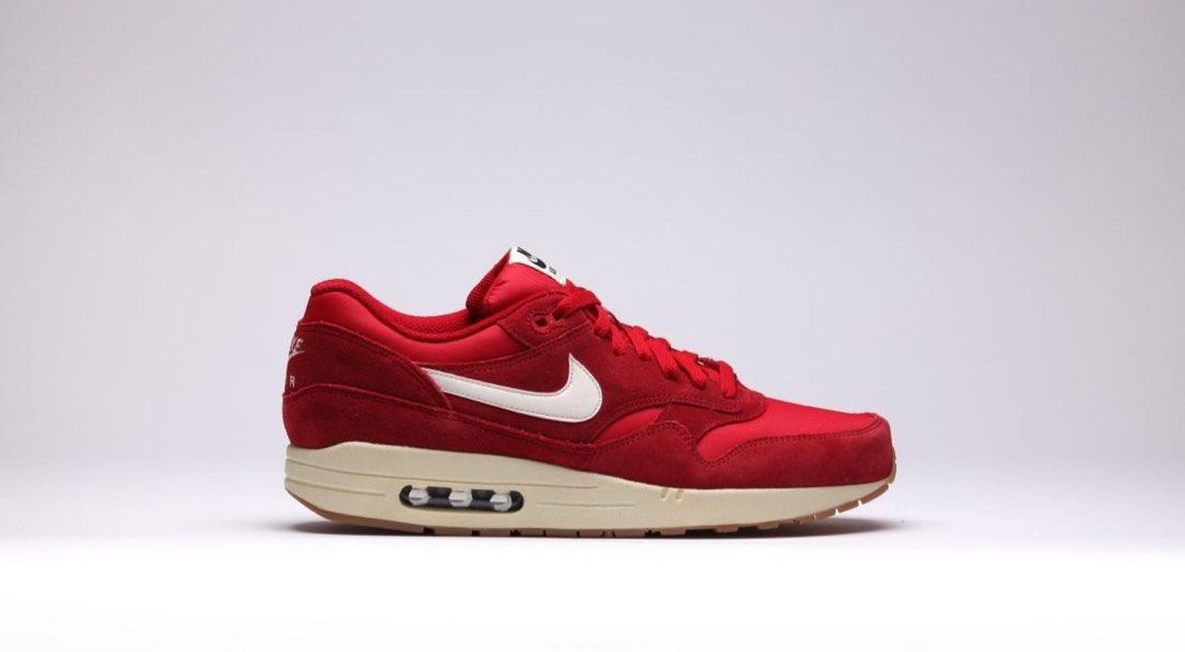 Nike Airmax 1 Essential Gym Sail Red (Category: Sneakers) located in Manila. Submitted by bedlambuzz (Listing ID 1469678551, Image 1). Description: WYSIWYT USED AND ROCKED NO BOX WRAPPED FOR PROTECTION AND STORED WILL NOT UNWRAP FOR PICS.