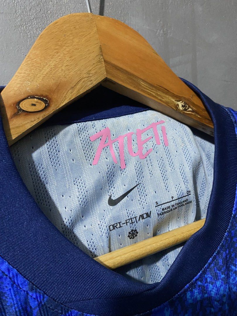 Nike Atlético Madrid 2024/25 Third Jersey (Category: Tshirts & Polo Shirts ) located in Bacolod City. Submitted by reymart.esogon (Listing ID 1469711327, Image 3). Description: Small on tag Excellent condition No issue No crackprint Authentic.
