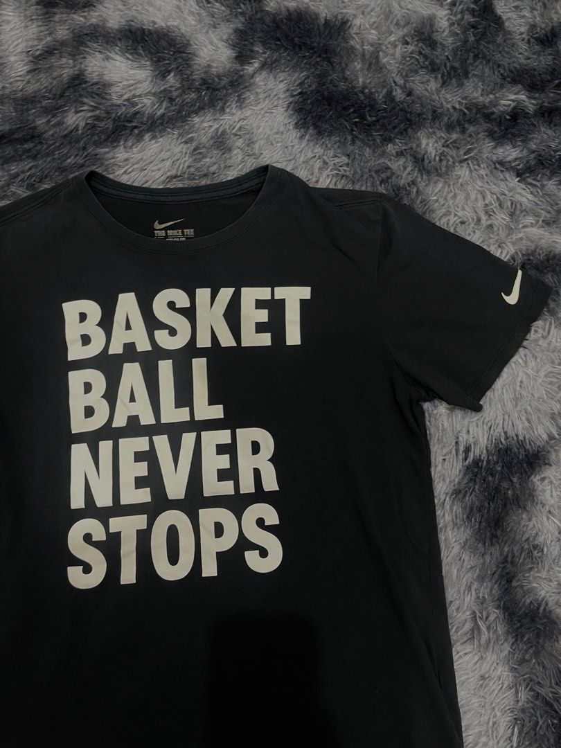 Nike basketball (Category: Tshirts & Polo Shirts ) located in San Jacinto. Submitted by clothcartelph (Listing ID 1469648695, Image 2). Description: Size: large Dimes: 20/27 Condition: very good condition Color rate: 8.8/10 No issue .