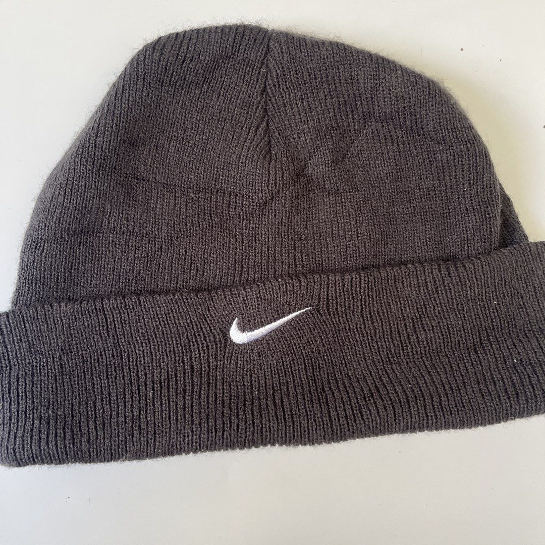Nike Beanie Dark Gray Embroid swoosh design (Category: Beanies) located in Nasugbu. Submitted by janstuffs.ph (Listing ID 1469588486, Image 2). Description: Nike Beanie Embroid Swoosh Fit Medium to Large Good as new.
