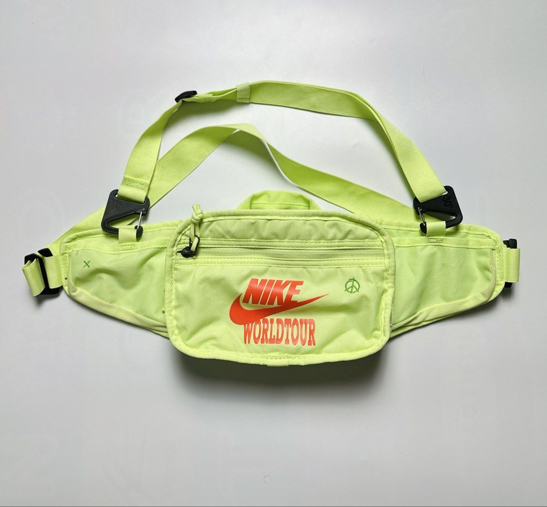 NIKE Belt Bag (Category: Belt bags, Clutches and Pouches) located in General Santos City (Dadiangas). Submitted by uragon.apparel (Listing ID 1469752113, Image 1). Description: .
