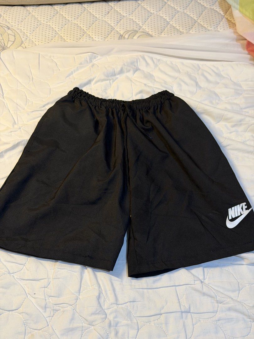 Nike Black Shorts (Category: Shorts) located in Cebu City. Submitted by ednaspicks (Listing ID 1469694548, Image 1). Description: .