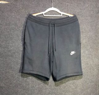 (Category: ) located in . Submitted by thriftnipaps (Listing ID 1469686945, Image 1). Description: .