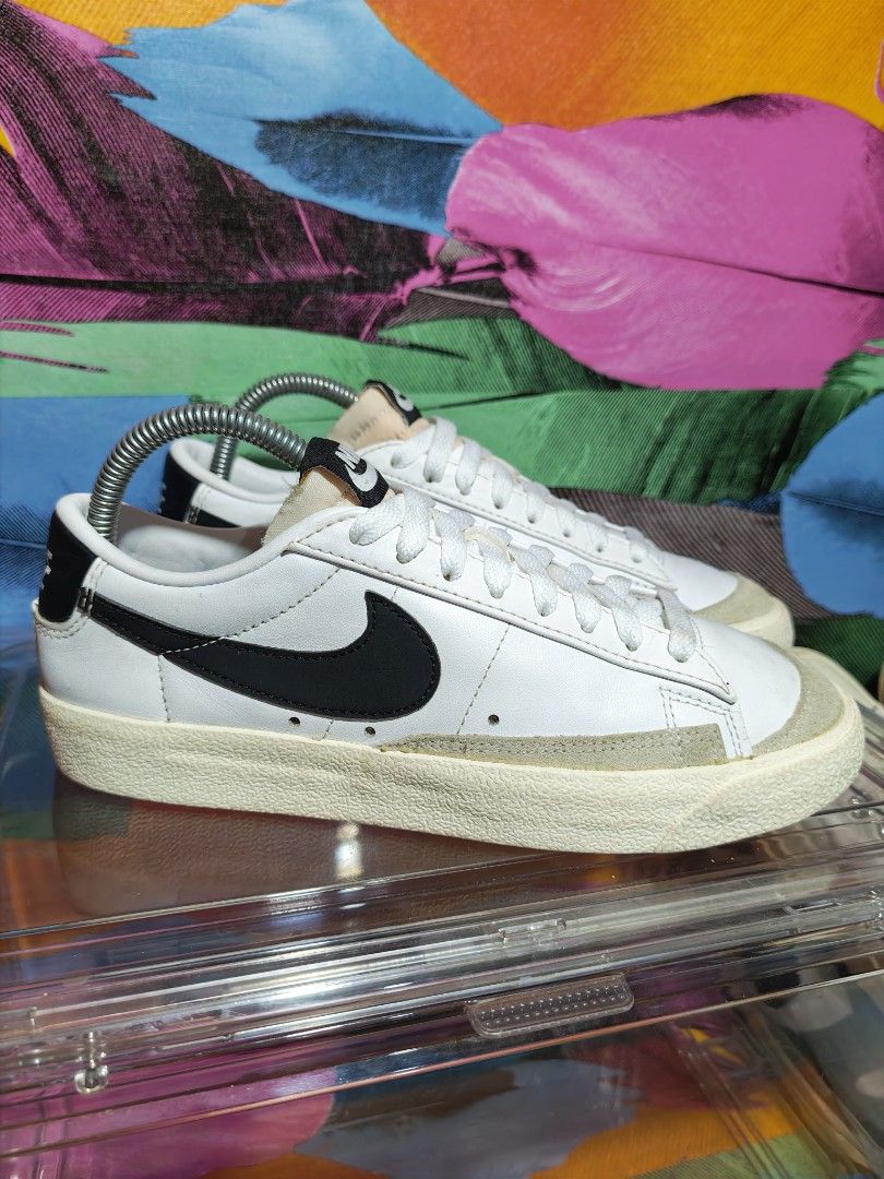 Nike Blazer Low '77 Vintage White Black (Category: Sneakers) located in Dulag. Submitted by konswelosesilyamariya18 (Listing ID 1469608684, Image 2). Description: - Color: White leather with black swoosh and off-white midsole - Design: Suede toe overlays and vintage exposed foam tongue - Size: US 7.5 / UK 5 / EUR 38.5 - Condition: Worn a few times, soles still have plenty of life left - Includes: Clean white laces.