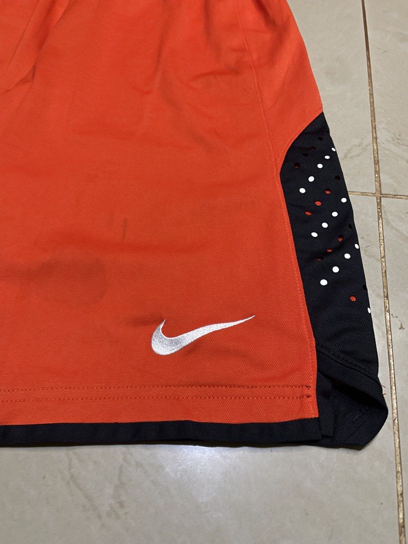 Nike, drifit, long short (Category: Shorts) located in Davao. Submitted by ceejay.13 (Listing ID 1469613880, Image 2). Description: Nike, drifit, long short •authentic (100%) Dimension: W: start 28 up L: 25 H: 13.