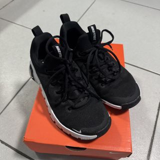 (Category: ) located in . Submitted by closet_declut95 (Listing ID 1469688822, Image 1). Description: .