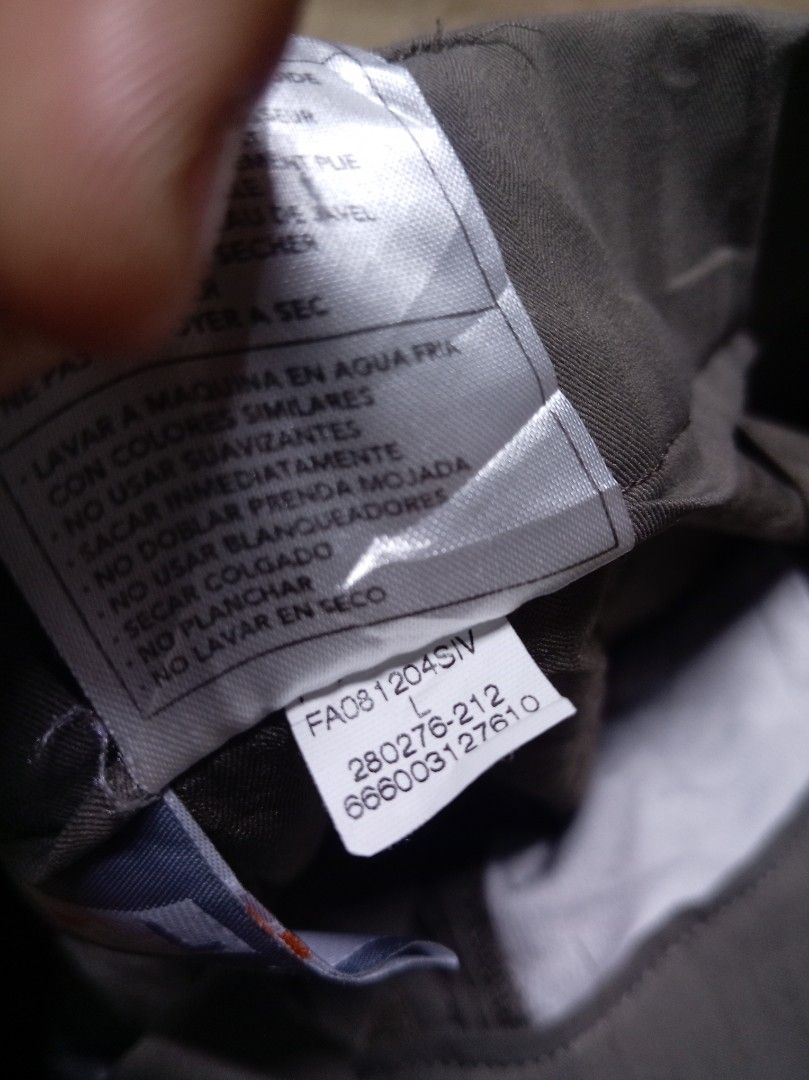 Nike golf shorts vintage (Category: Activewear) located in Sindangan. Submitted by barak_ukay (Listing ID 1469709265, Image 3). Description: Good condition No issue Like brand new.