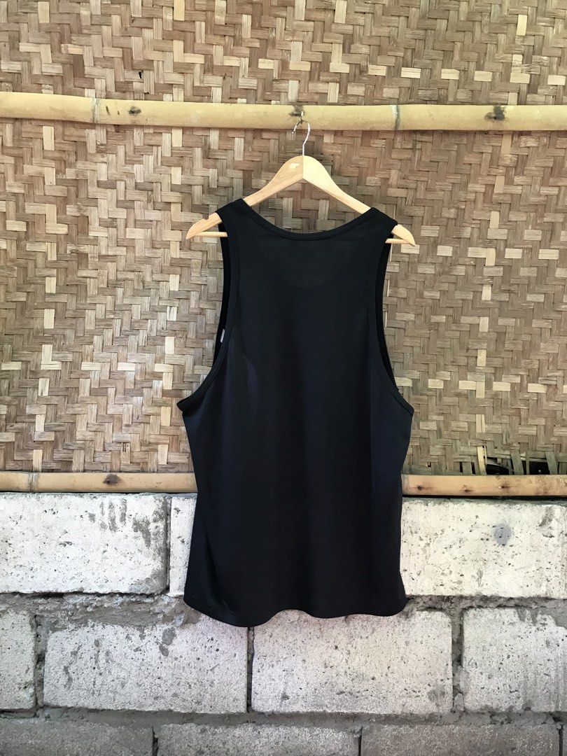 Nike hbr sando (Category: Activewear) located in Talisay. Submitted by abneralamo (Listing ID 1469675402, Image 2). Description: Nike hbr sando Size large .