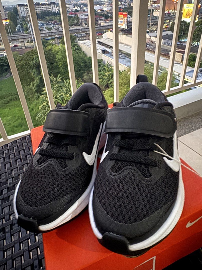 Nike Infinity Flow - 8c (Category: Babies & Kids Fashion) located in Pasig City. Submitted by exquiluxe (Listing ID 1469727397, Image 2). Description: Brand New & Original Lalamove/ j&t with add fee location: Satori Residences Meetup Weekday - Ayala Mall Feliz 1-2pm only.