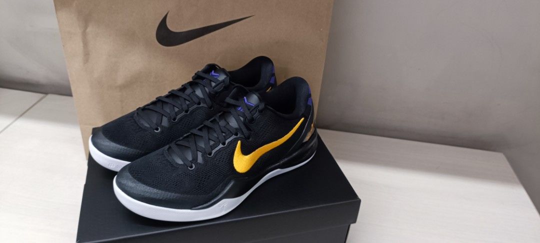 Nike Kobe VIII Protro Hollywood Nights (Category: Sneakers) located in Makati City. Submitted by shoryuken23 (Listing ID 1469585767, Image 2). Description: ⚠️Below SRP ⚠️ Nike Kobe 8 Protro Hollywood Nights - Size: Men's US 9 - Condition: BNDS, complete, 100% authentic (bought from Nike Park) - Price: 9000 (below SRP) - Loc: Mandaluyong/Pasig Buyer shoulders shipping.