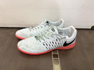 （分類：）位於 。 由 voxxn4561 提交（商品編號 1469715896，圖片 1）。簡介： 。