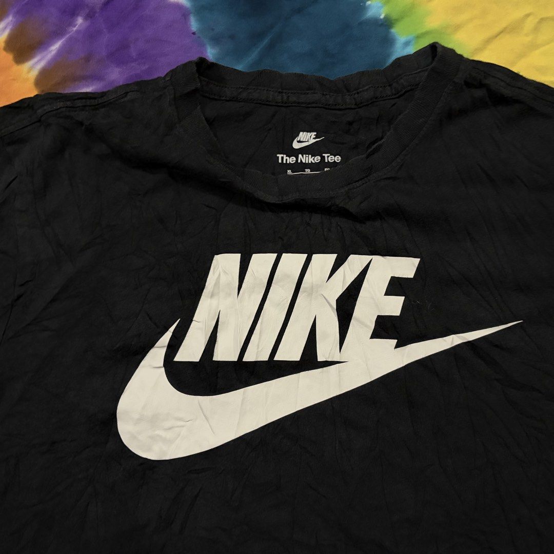 Nike OG Logo Tee (Category: Tshirts & Polo Shirts ) located in Davao. Submitted by juanmigzdvo (Listing ID 1469677266, Image 2). Description: Nike OG Logo Tee (Mens) Excellent ✅ “Boxy Fit” size: L/XL “22 W x 27 L” Php 300.00 PM for more Inquiry 😁….
