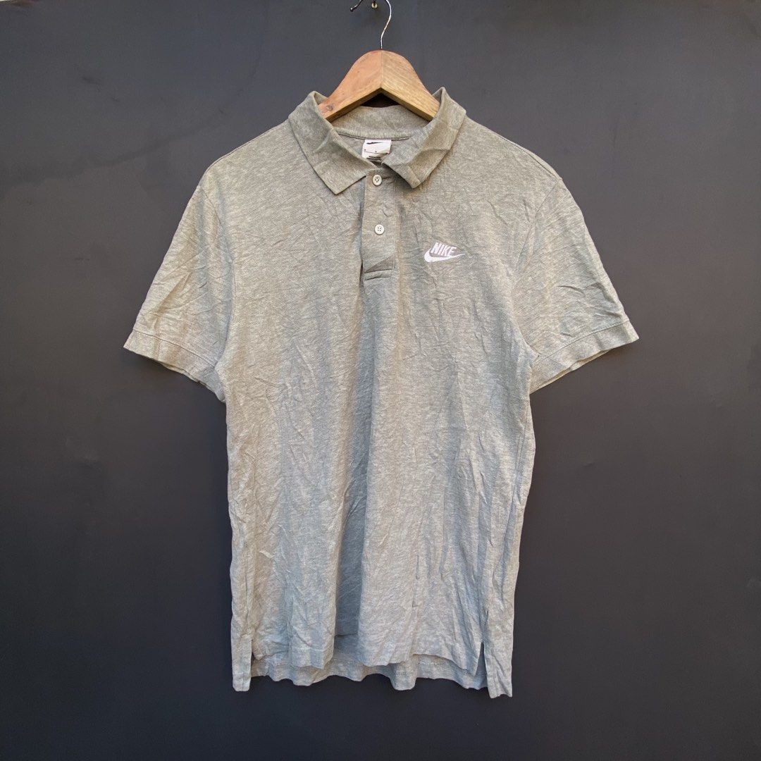 Nike Polo Shirt (Category: Tshirts & Polo Shirts ) located in Manila. Submitted by thrift2rich (Listing ID 1469697891, Image 1). Description: .