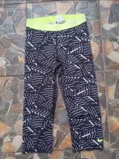 (Category: ) located in . Submitted by mg.thriftshop (Listing ID 1469671261, Image 1). Description: .