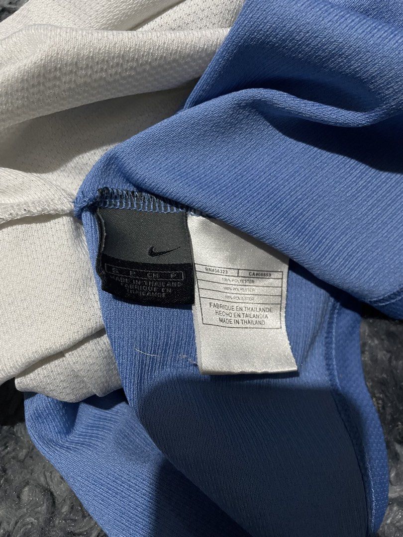 Nike Reversible jersey (Category: Activewear) located in Mandaluyong City. Submitted by _yuujjj (Listing ID 1469690614, Image 3). Description: NIKE JERSEY REVERSIBLE SIZE – S WIDTH – 20 LENGTH – 27 PRICE: 500.