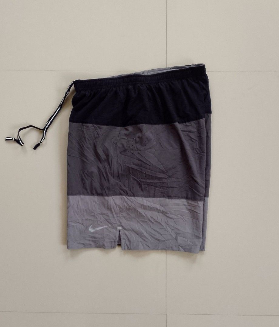 NIKE RUNNING (Category: Activewear) located in Sultan Kudarat. Submitted by hadjitaha (Listing ID 1469619334, Image 2). Description: .