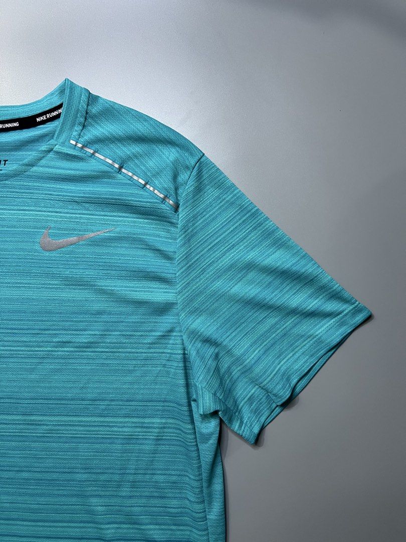 NIKE RUNNING SHIRT (Category: Activewear) located in Bacolod City. Submitted by bcdapparelshop (Listing ID 1469676819, Image 2). Description: NIKE RUNNING SHIRT CRISPY CONDITION 20w x 26FRONT 28Back NO ISSUES! MEDIUM ON TAG 📍PONTEVEDRA NEGROS OCCIDENTAL.